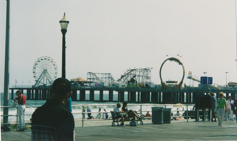 015-Boardwalk at Atlantic City.jpg